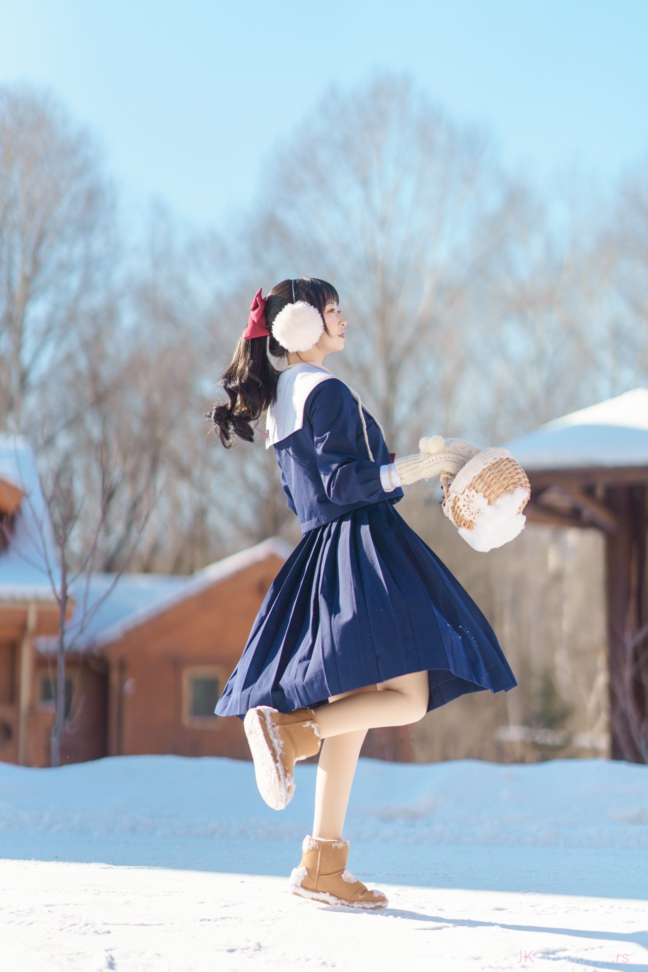 白雪姬                        
                            [21]-沐颜小栈