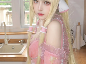 白莉爱吃巧克力 – 人形电脑天使心 – 小叽