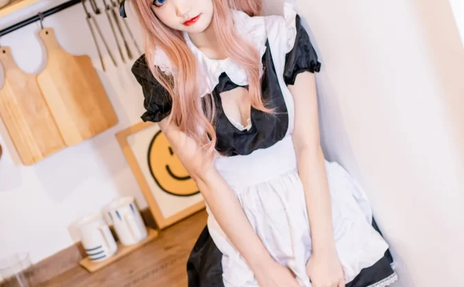 【部分】神沢永莉 – 写真 – 厨房短款女仆
