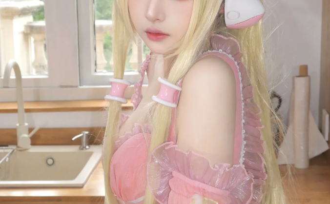 白莉爱吃巧克力 – 人形电脑天使心 – 小叽