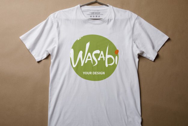 逼真的白色t恤场景模型