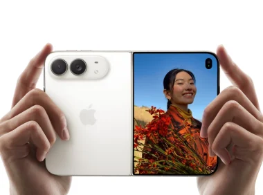 iPhone Duo 交互设计拆解：一本书的隐喻如何重塑折叠屏体验